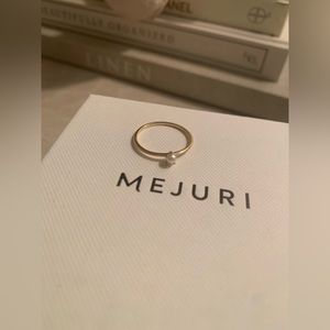 MEJURI - Pearl Slim Stacker Ring (size 6)